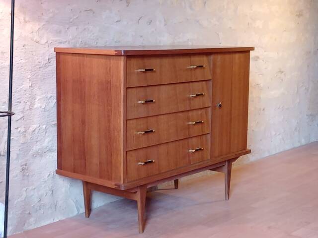 Vintage 1960s sideboard or chest of drawers