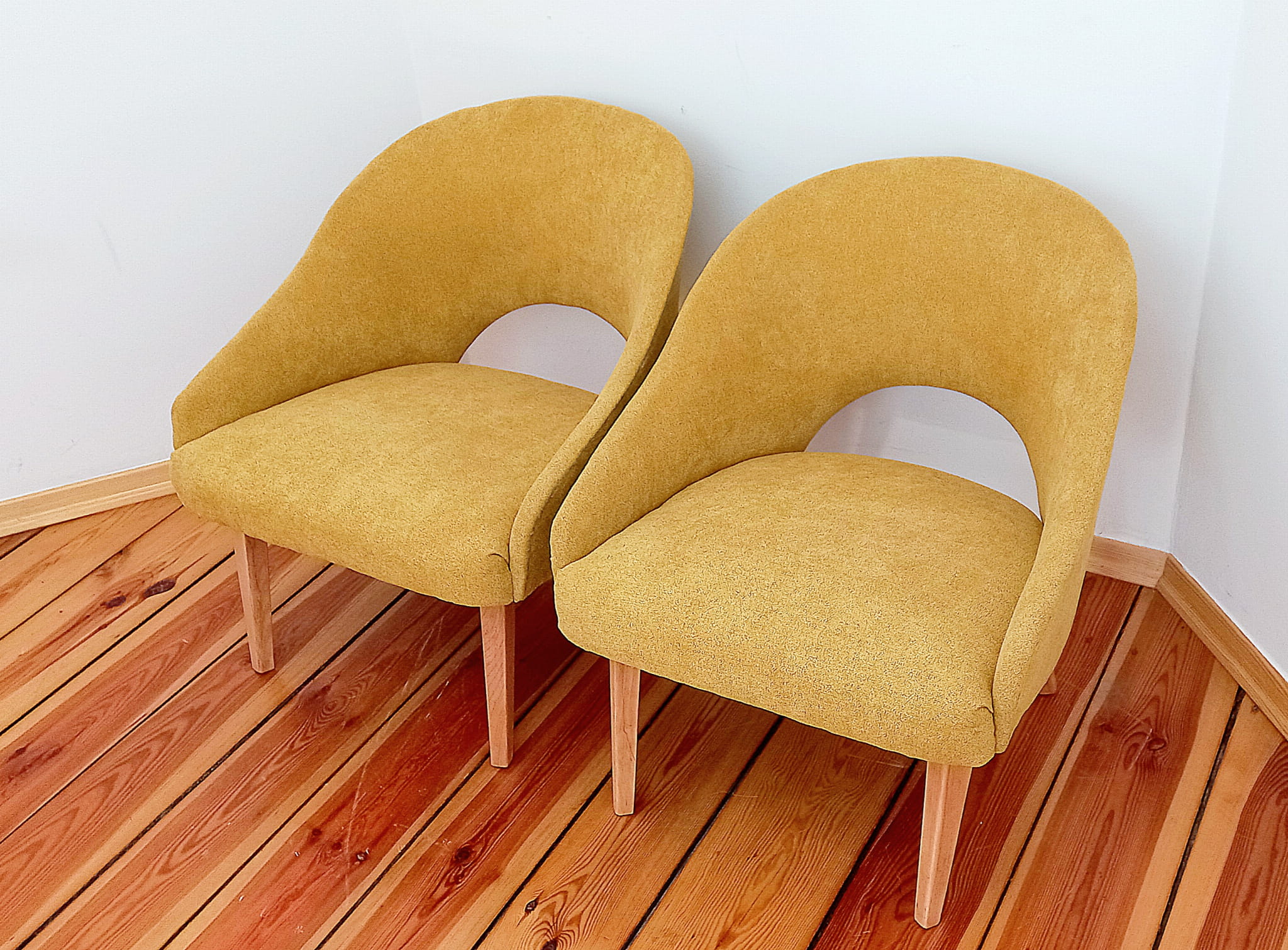 Paire de fauteuils proj. O. Haerdtl Ton Tchécoslovaquie, années 60