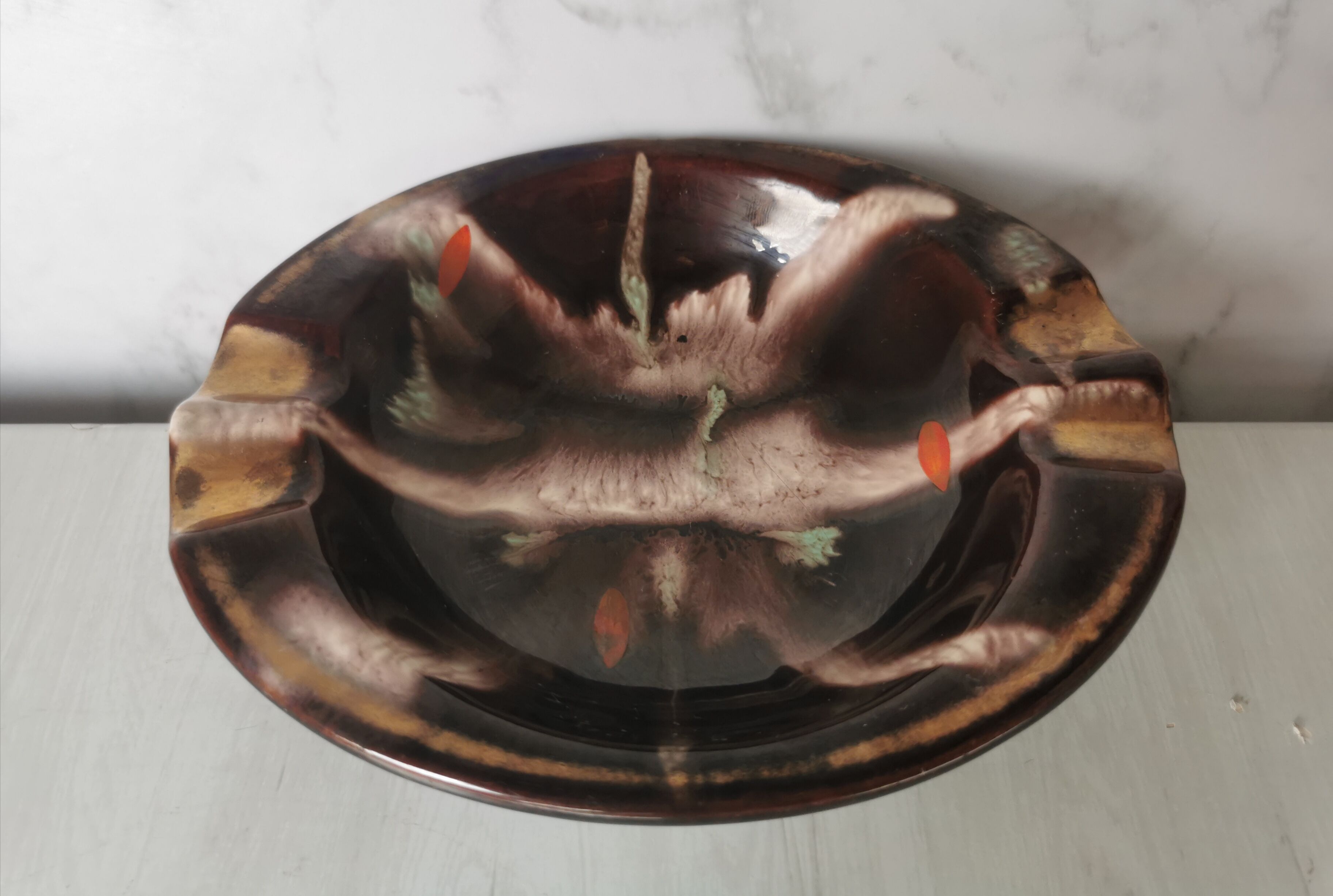 Vintage ceramic ashtray