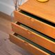 Commode scandinave vintage en chêne doré "Ebba"