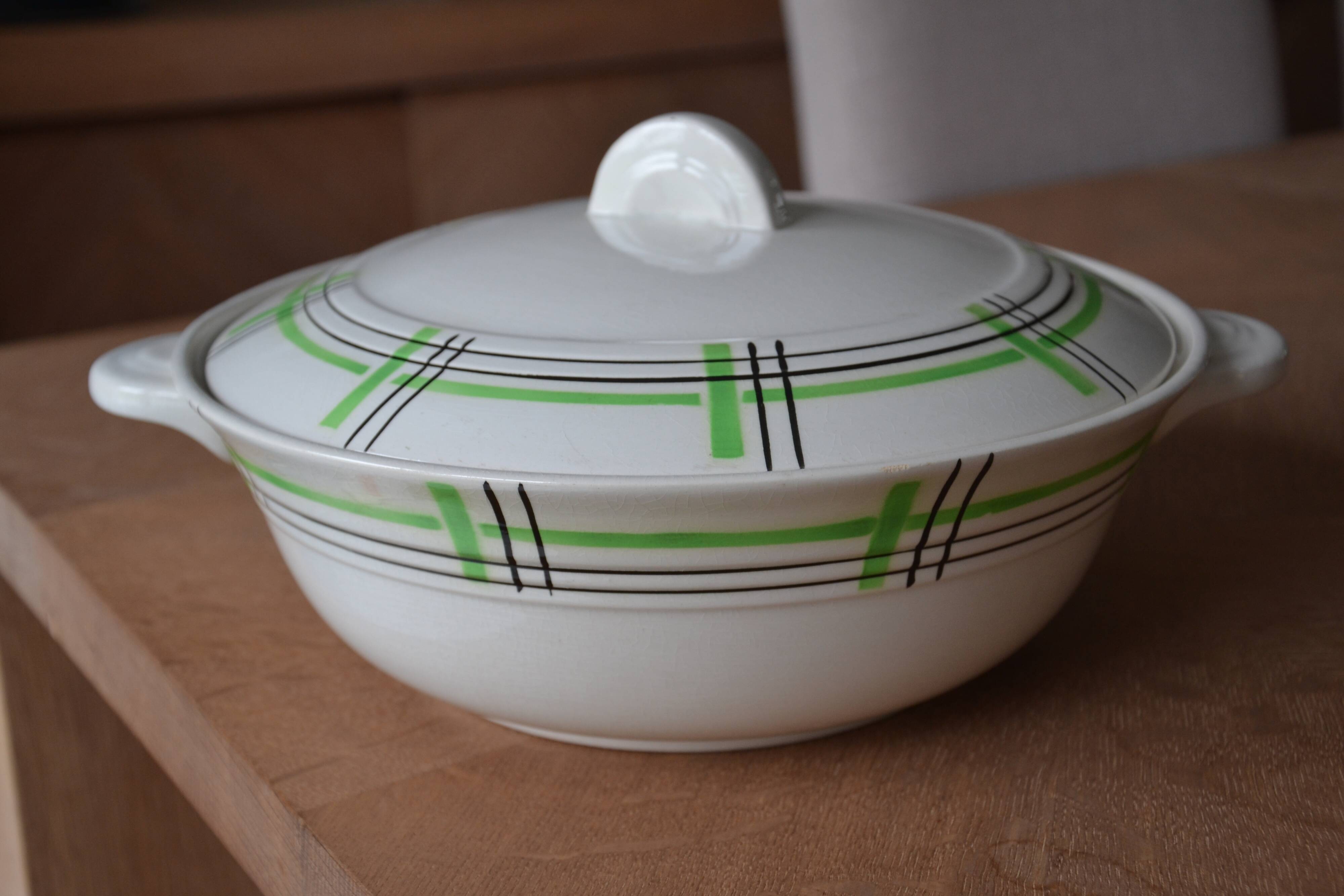 Ceranord St Amand tiled soup tureen