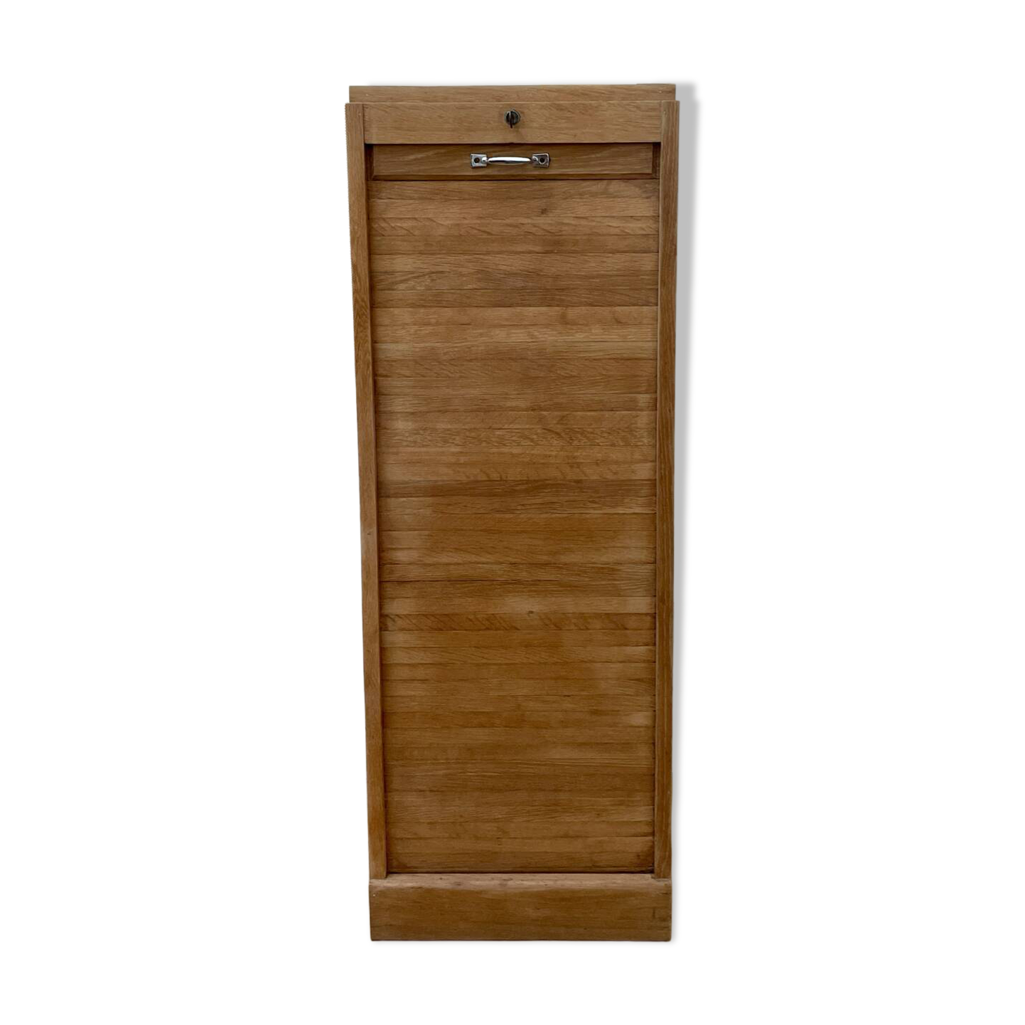 Curtain filing cabinet