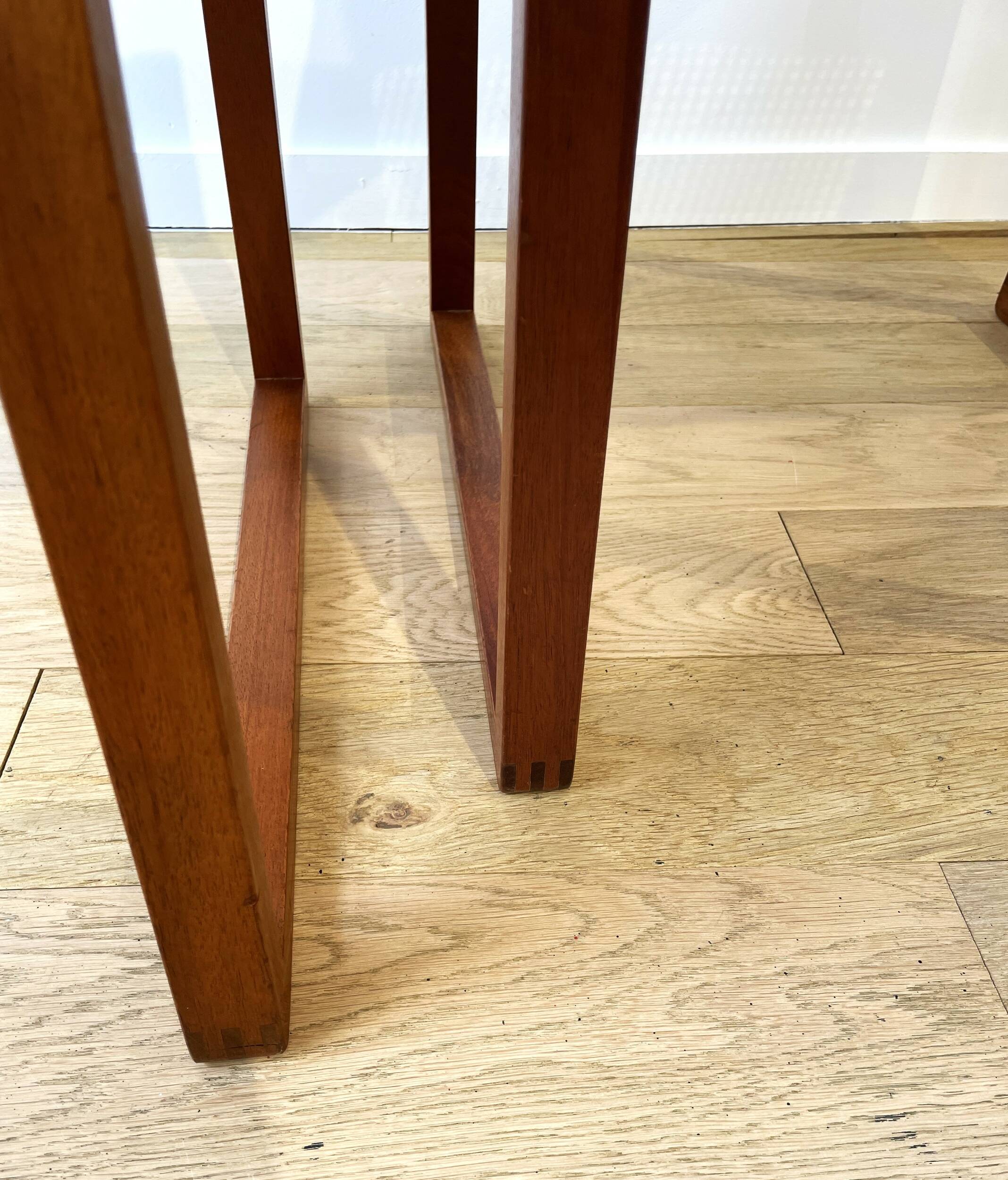BM61 chairs in mahogany by Borge Mogensen