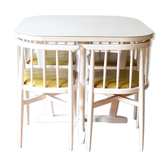 Thonet table and chairs set