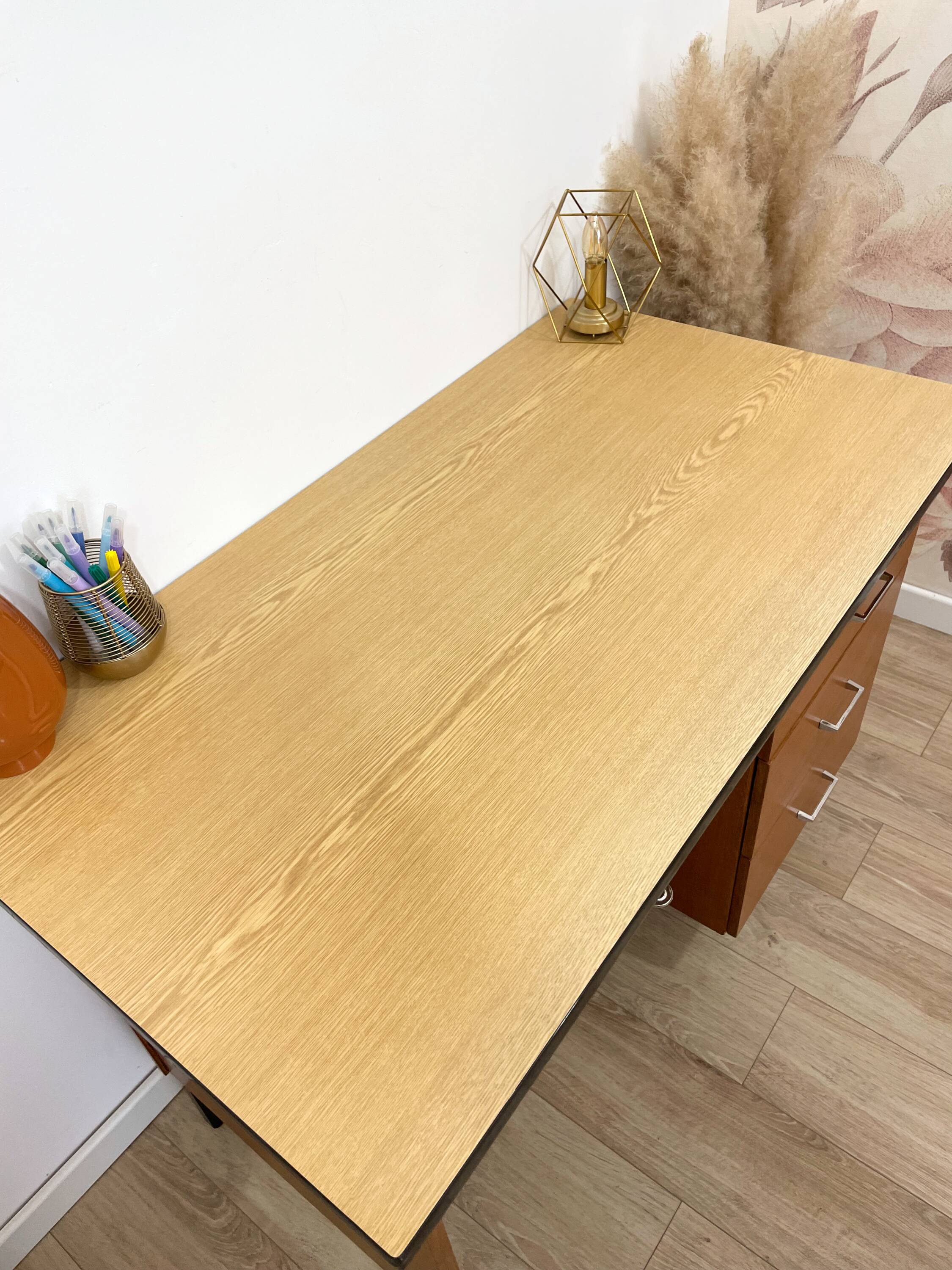 Bureau vintage bois & formica – années 60/70