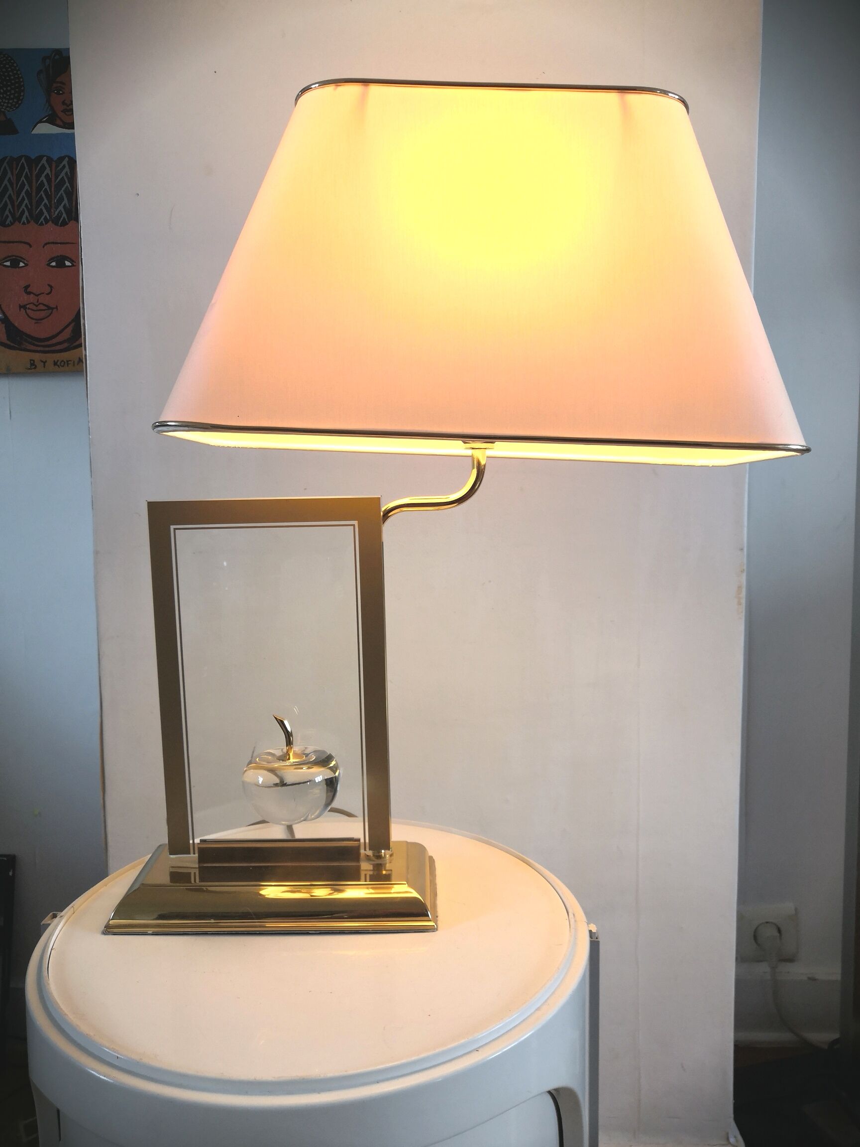 Hanging apple lamp in crystal design Le Dauphin