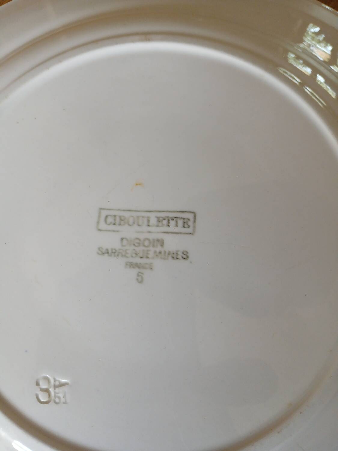 2 old dishes Digoin and Sarreguemines