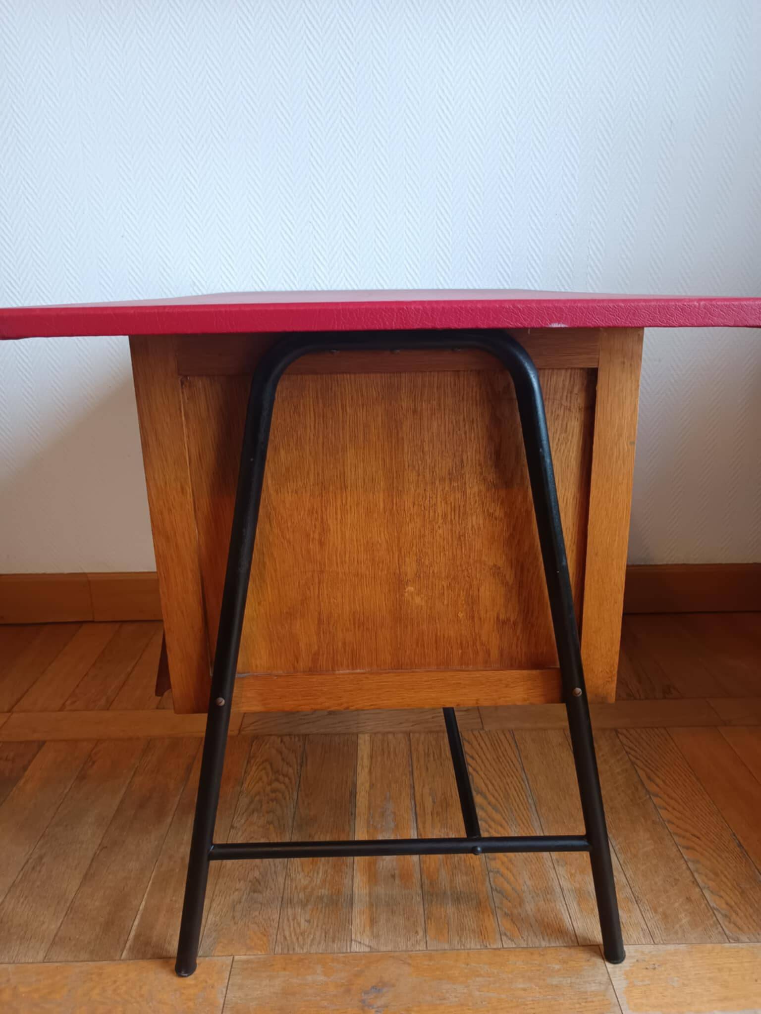 Bureau mid century skaï rouge