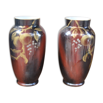 Paire de vases en opaline