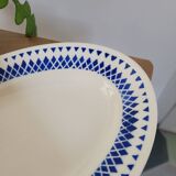 Badonviller porcelain dish with diamond pattern