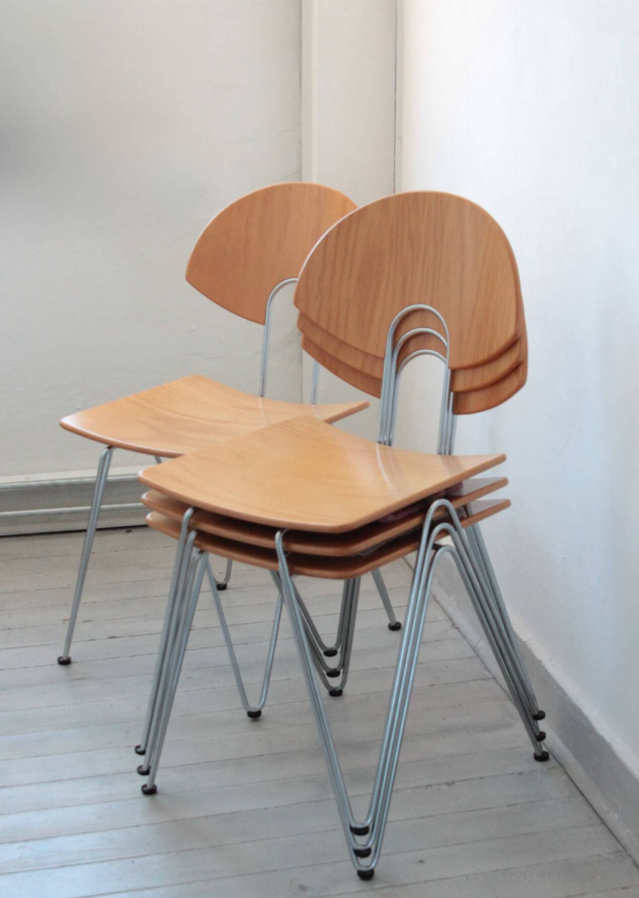 Mikado 1800 chair by Walter Leeman