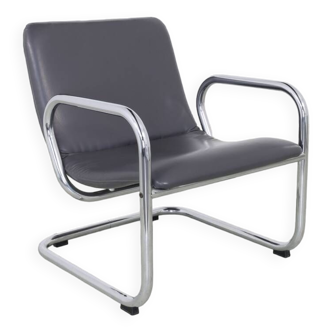 Fauteuil lounge à cadre tubulaire en chrome, 1970