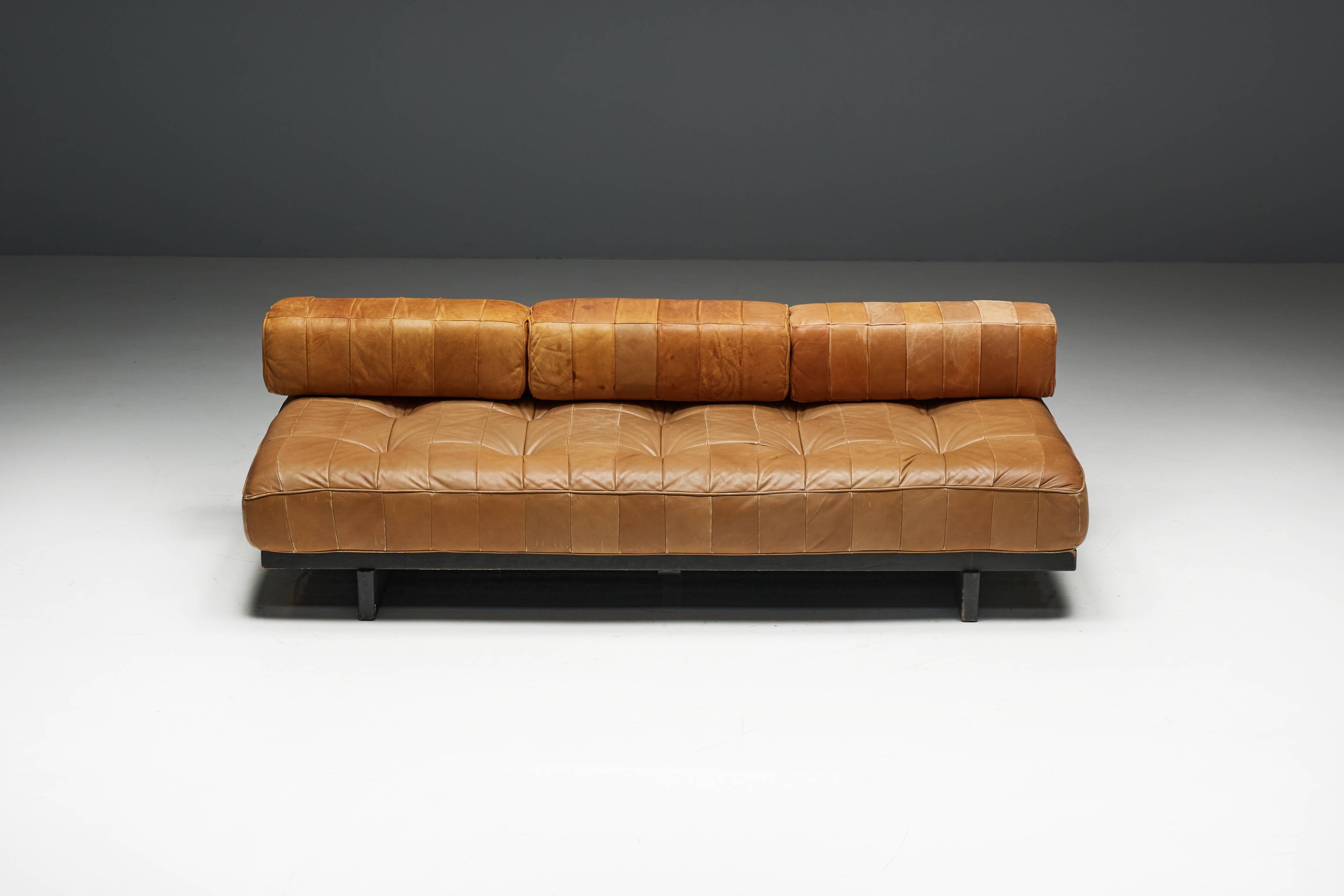 Daybed DS80 by De Sede in Cognac Leather, Switzerland, 1970s