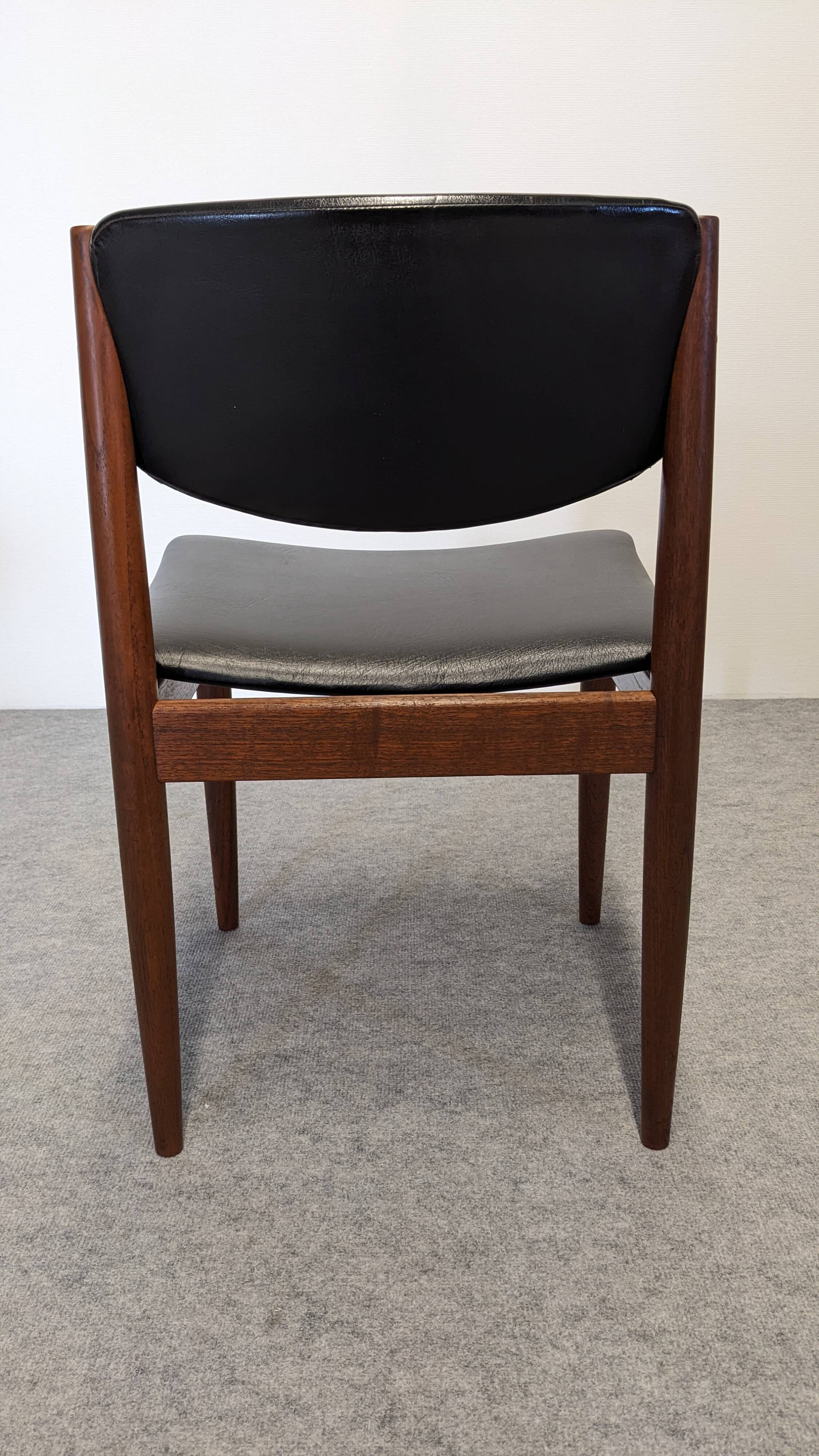 Set of 4 teak chairs by Finn Juhl for France&Son, Denmark circa 1960