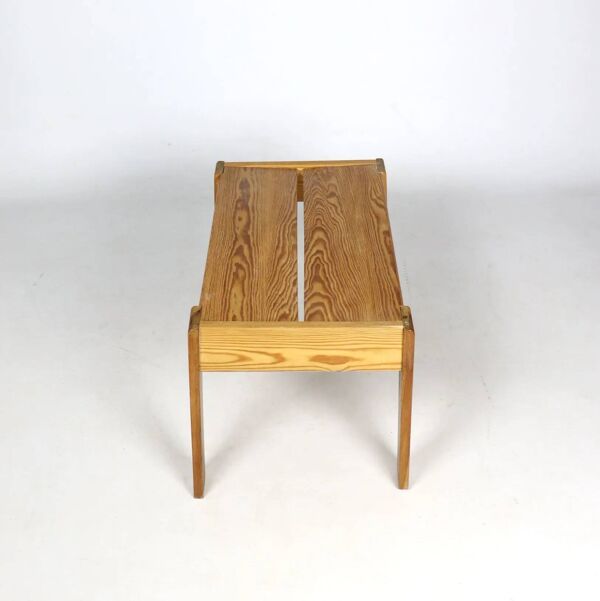 Table scandinave en pin