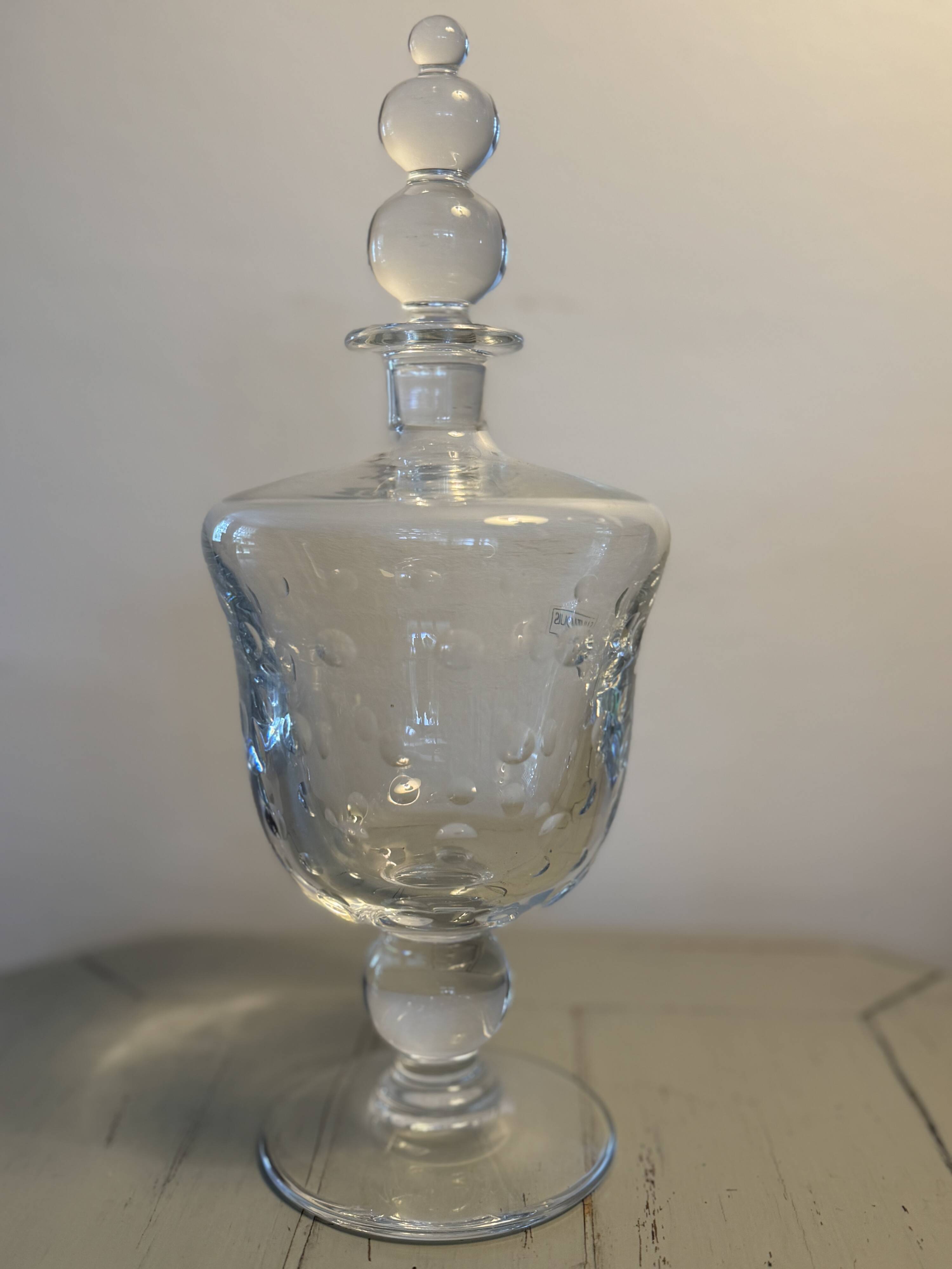 Antique crystal carafe from Saint Louis, Bubble model, 20th century.