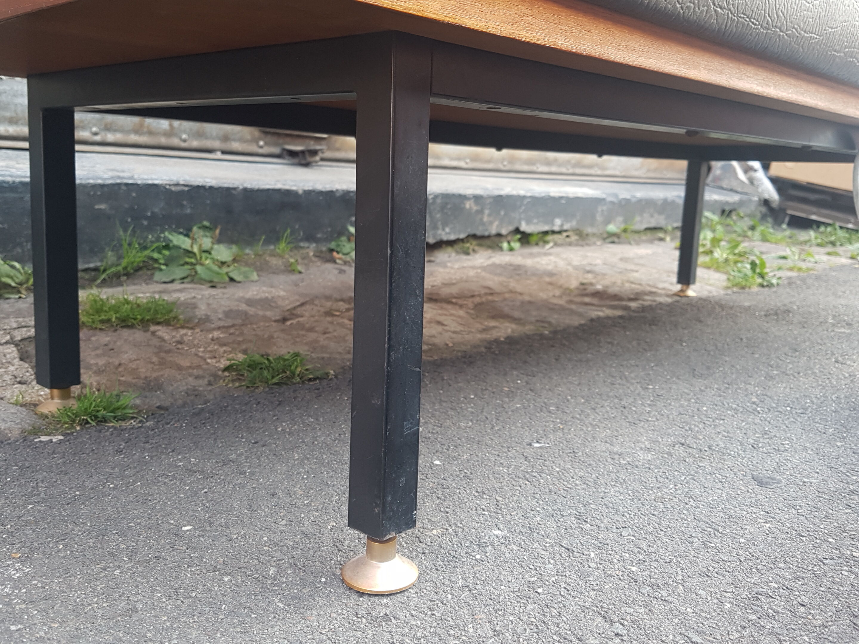 Roger landault Dresser 60 years