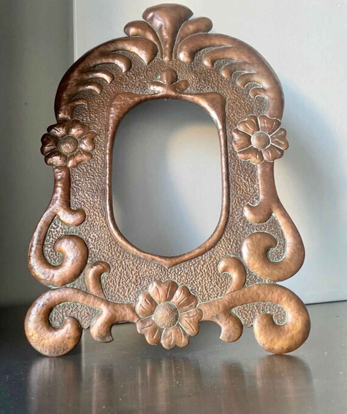 Art nouveau copper metal frame 31 cm x 19 cm