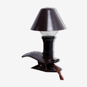 Mushroom lamp on clamp