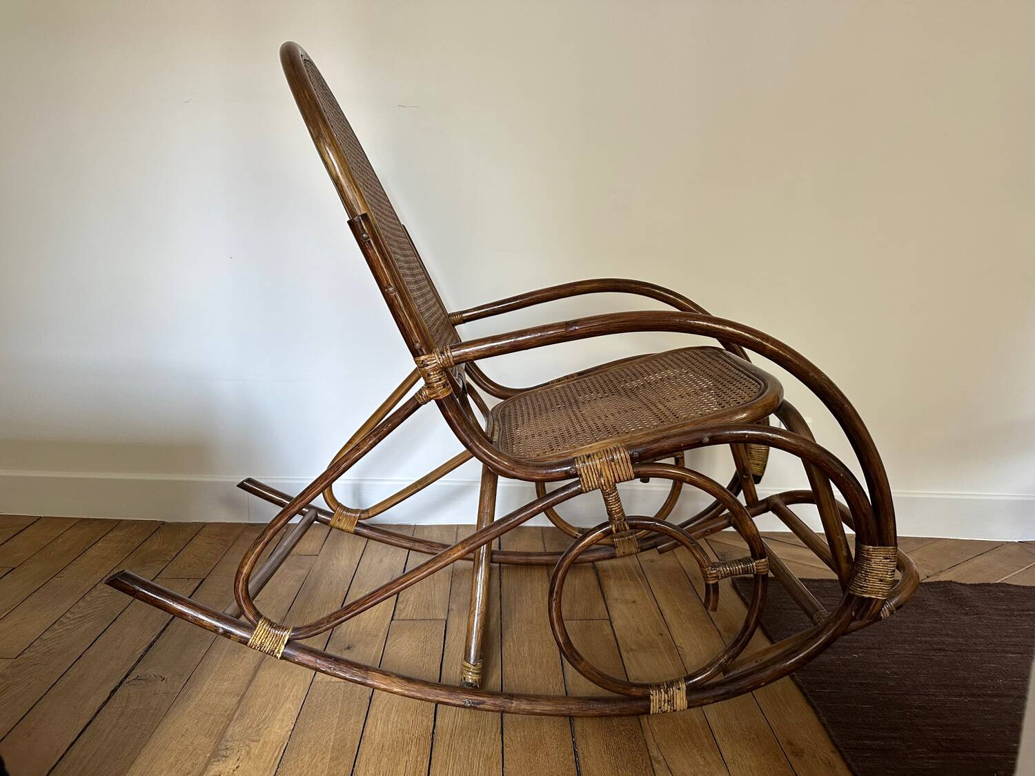 Rocking chair