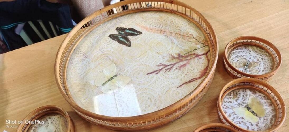 Plateau de service rotin vintage