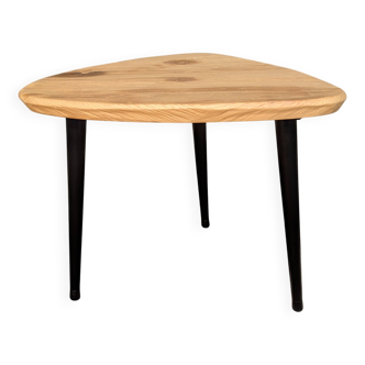 Compass leg coffee table