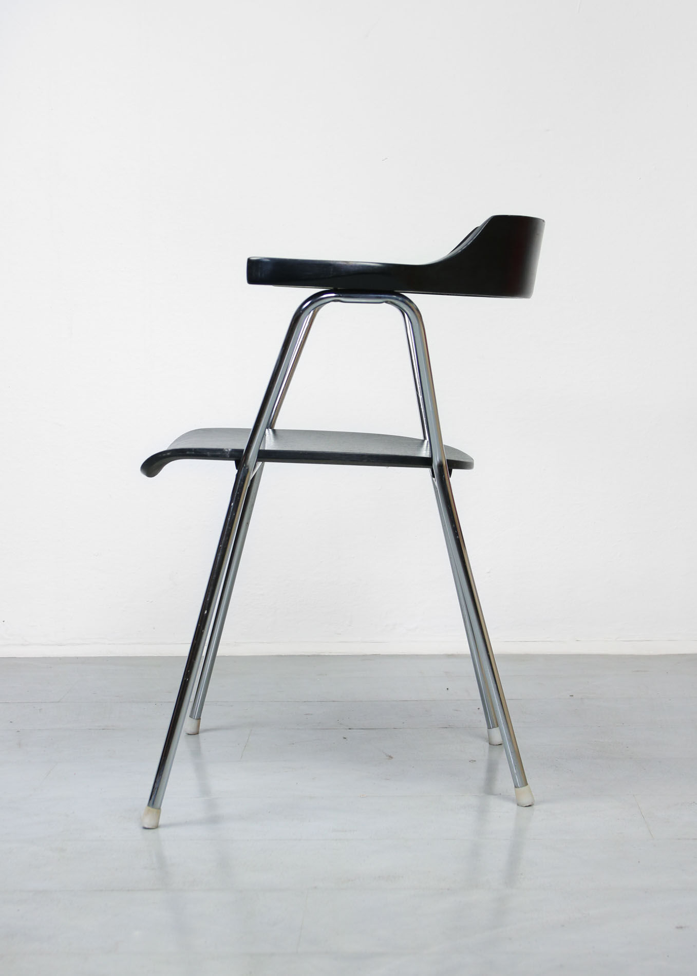 Black model 4455 dining armchairs by Niko Kralj