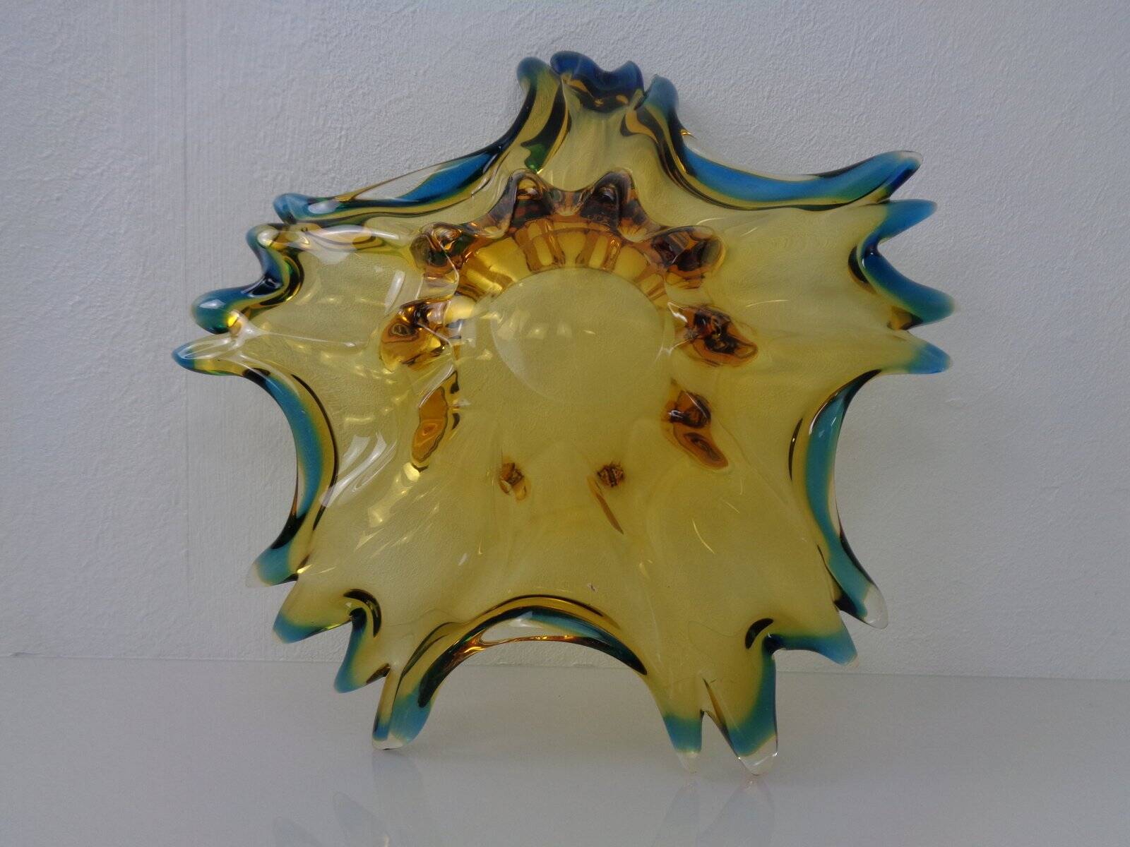 Sommerso Murano Glass Bowl, Italy, 1960s