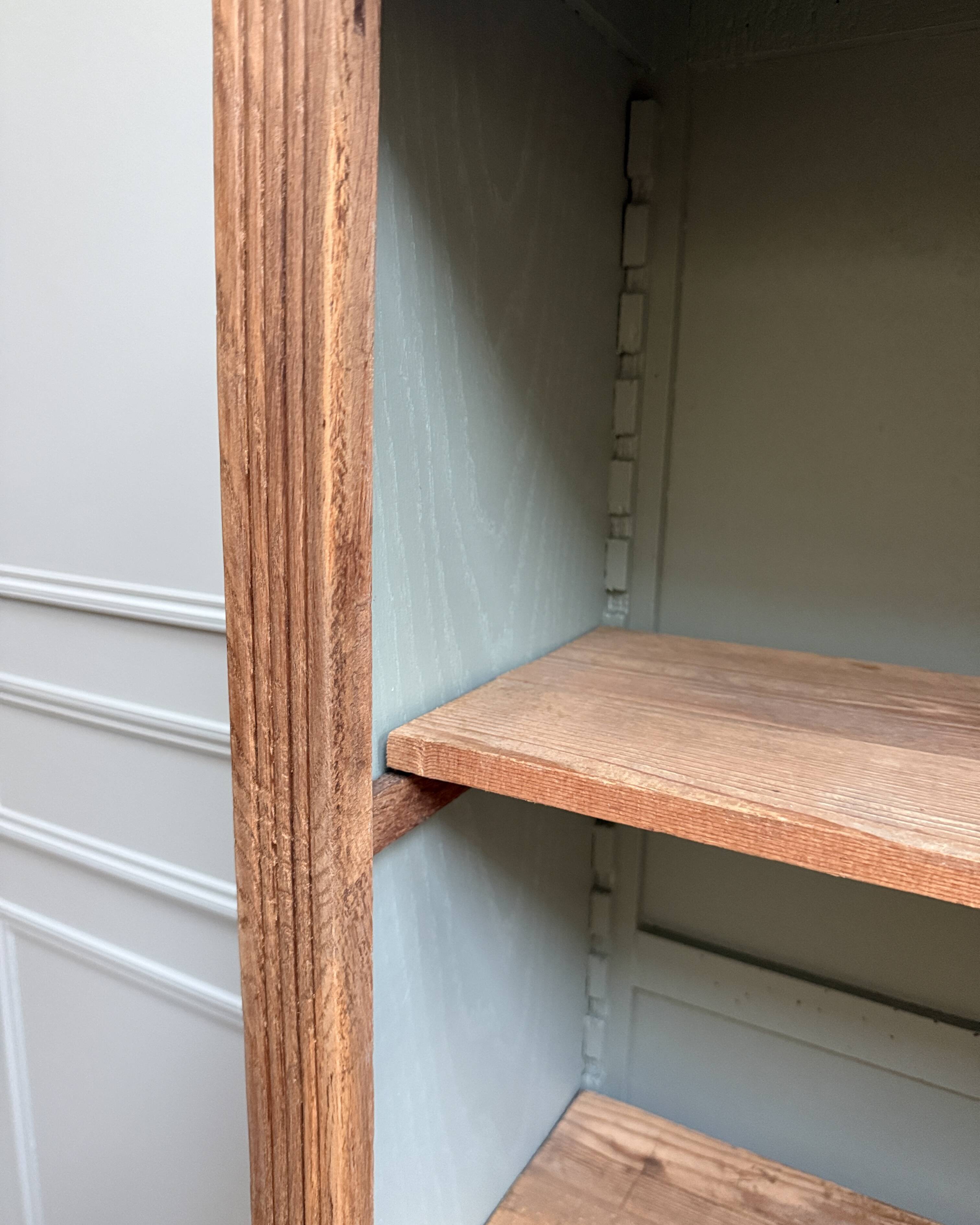 Vitrine parisienne Art Déco en chêne (rénovée)
