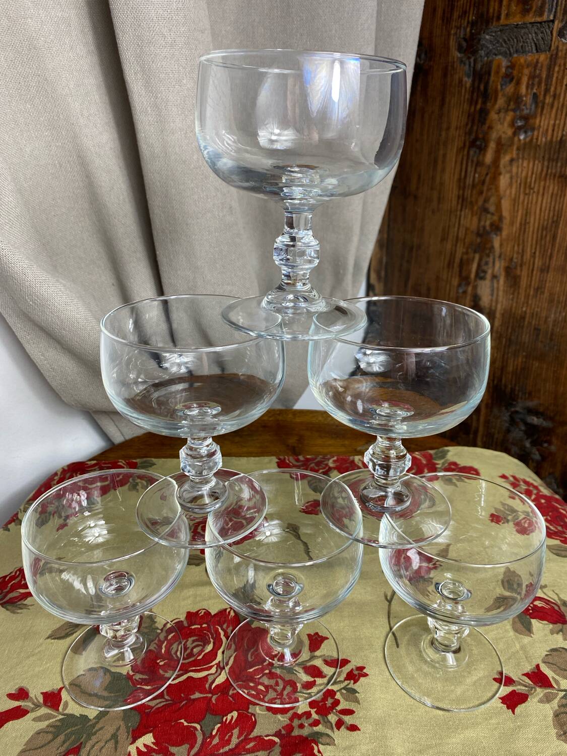 Six glass champagne or dessert glasses, Seca