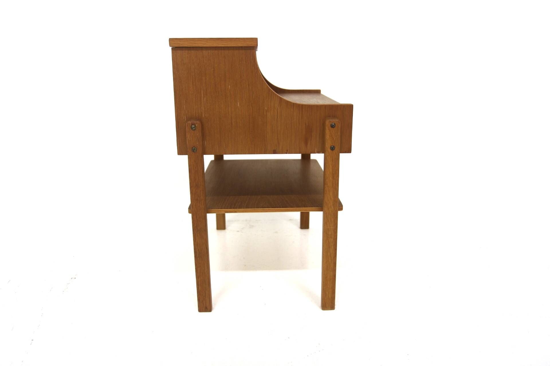 Scandinavian bedside table in teak, AB Carlströms, Sweden, 1960.