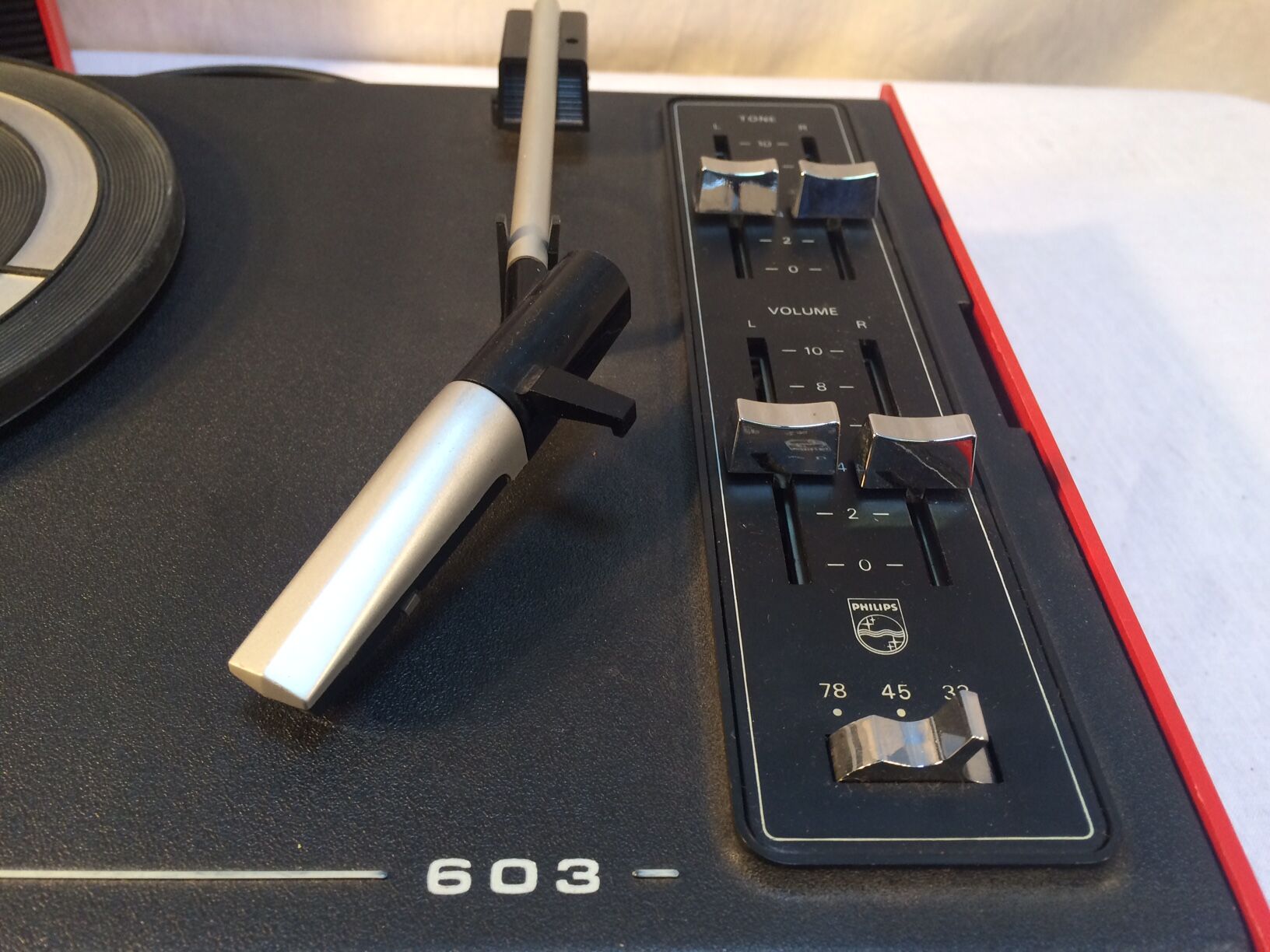 Vintage record-robin Philips 603 - 70