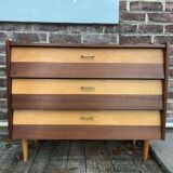 Shoe cabinet