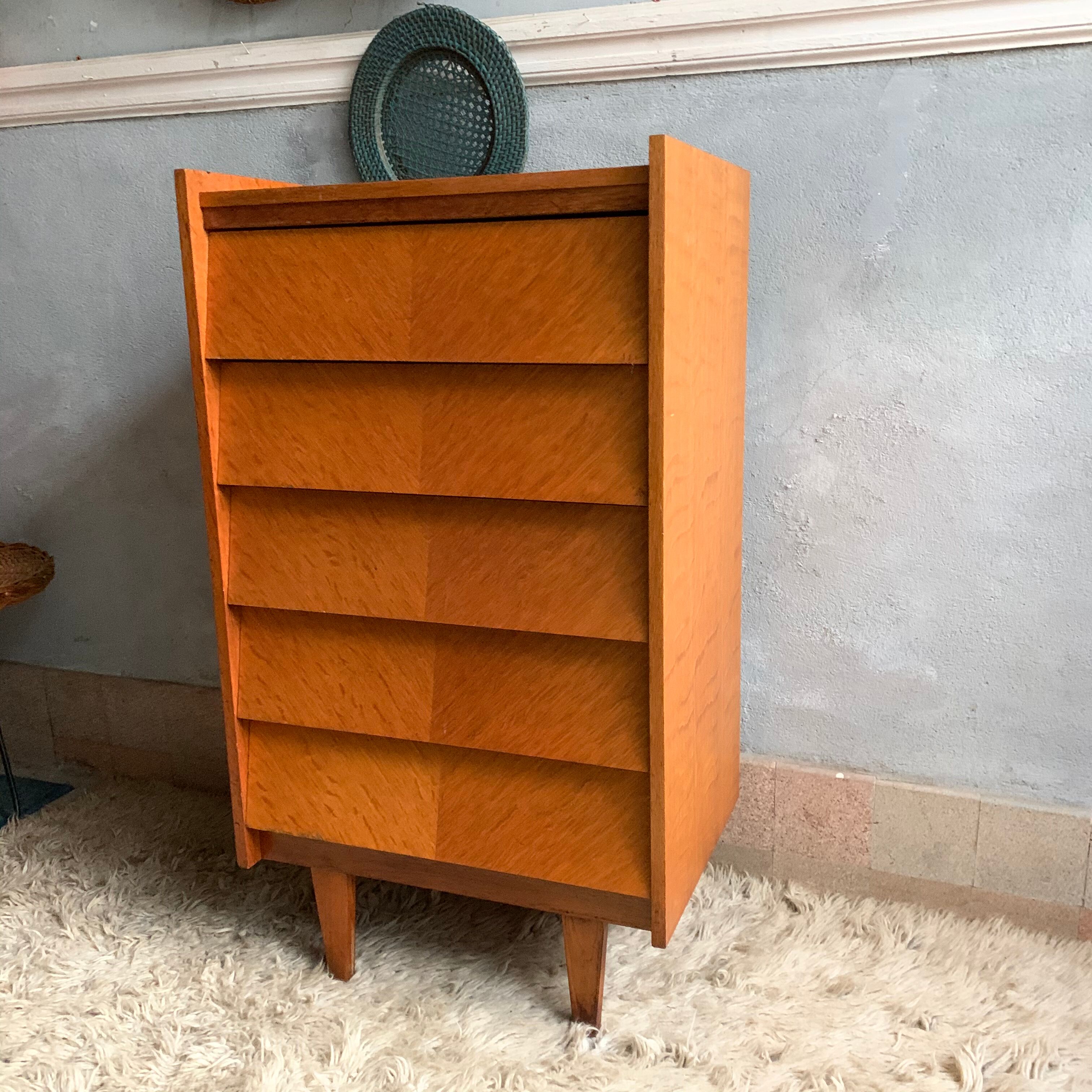 Chiffonnier vintage