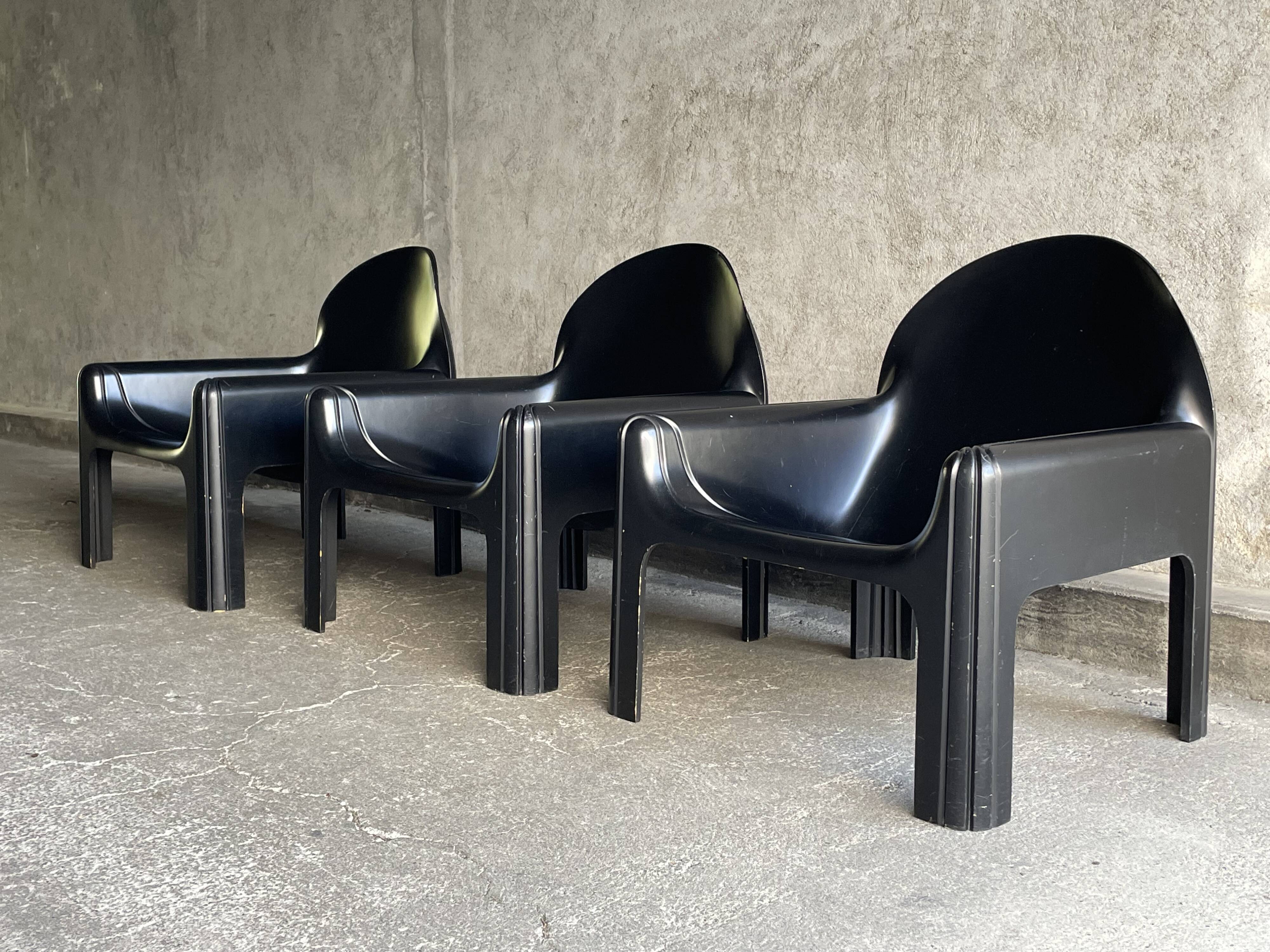 4794 armchair by Gae Aulenti for Kartell