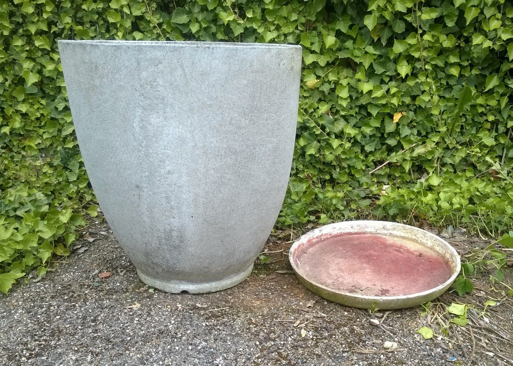Planter years 50 for Eternit