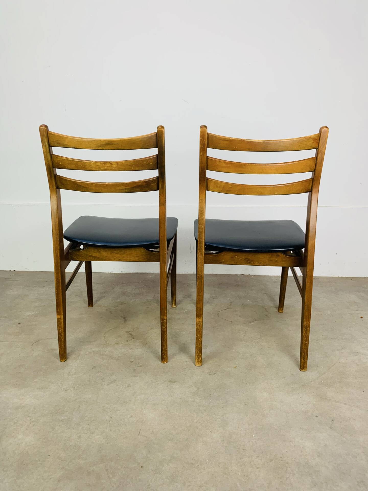 Paire de chaises scandinaves années 60