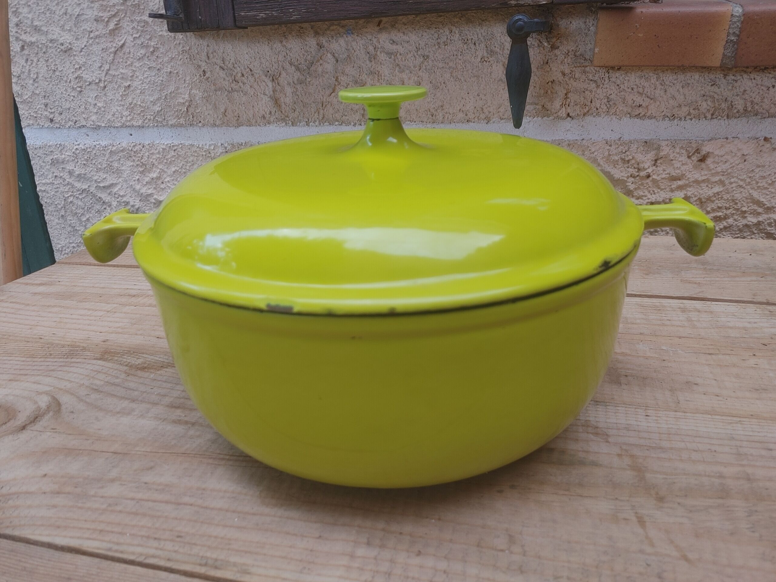 Le Creuset Cocotte in enamelled cast iron - La Mama Enzo Mari N°26