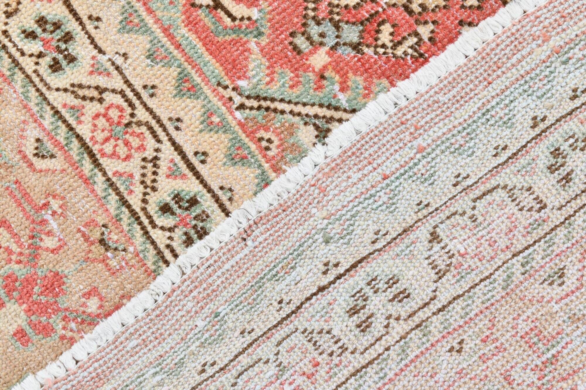 Vintage Turkish carpet in ivory and powder pink, 276 × 382 cm