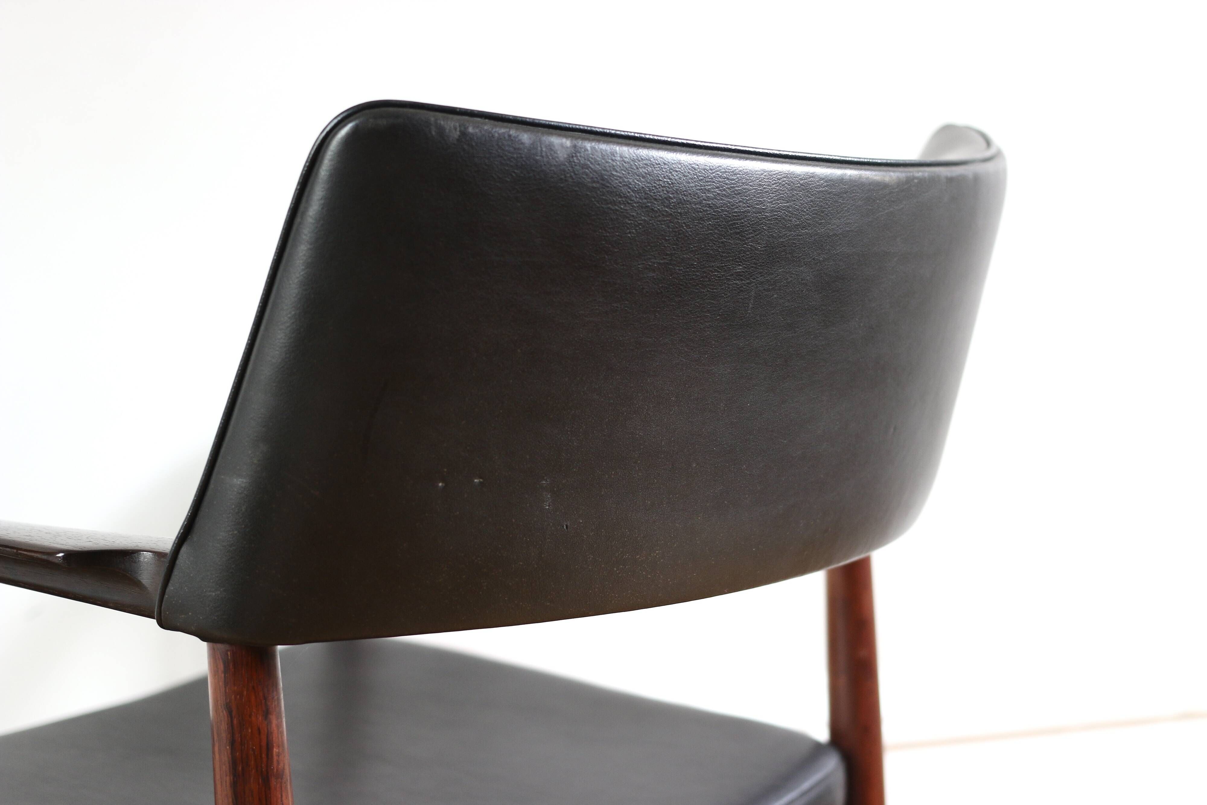 Vintage Scandinavian armchair in rosewood by Erik Worts, 1960.