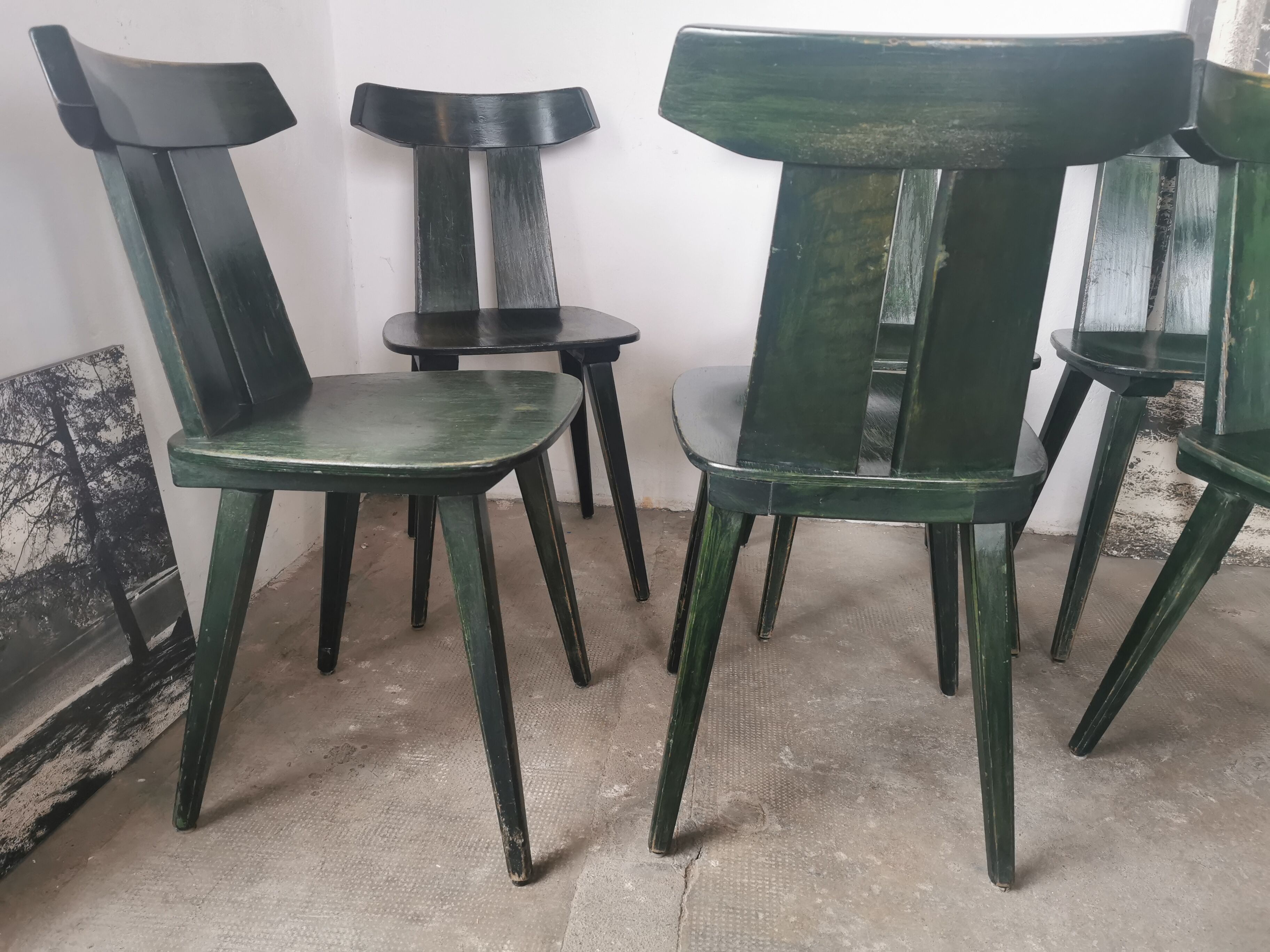 Set of 10 wooden bistro chairs