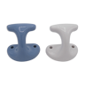 Lot de 2 patères en porcelaine