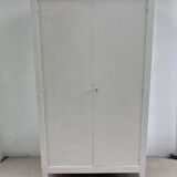 Parisian school wardrobe