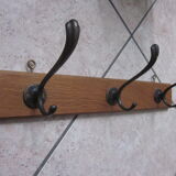 Coat rack with 3 metal hooks