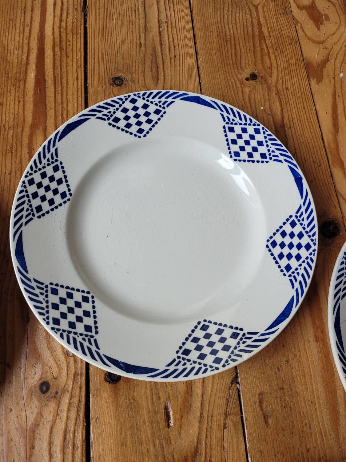 Set of 6 Pantin de Orchies flat plates Moulin des Loups and Hamage