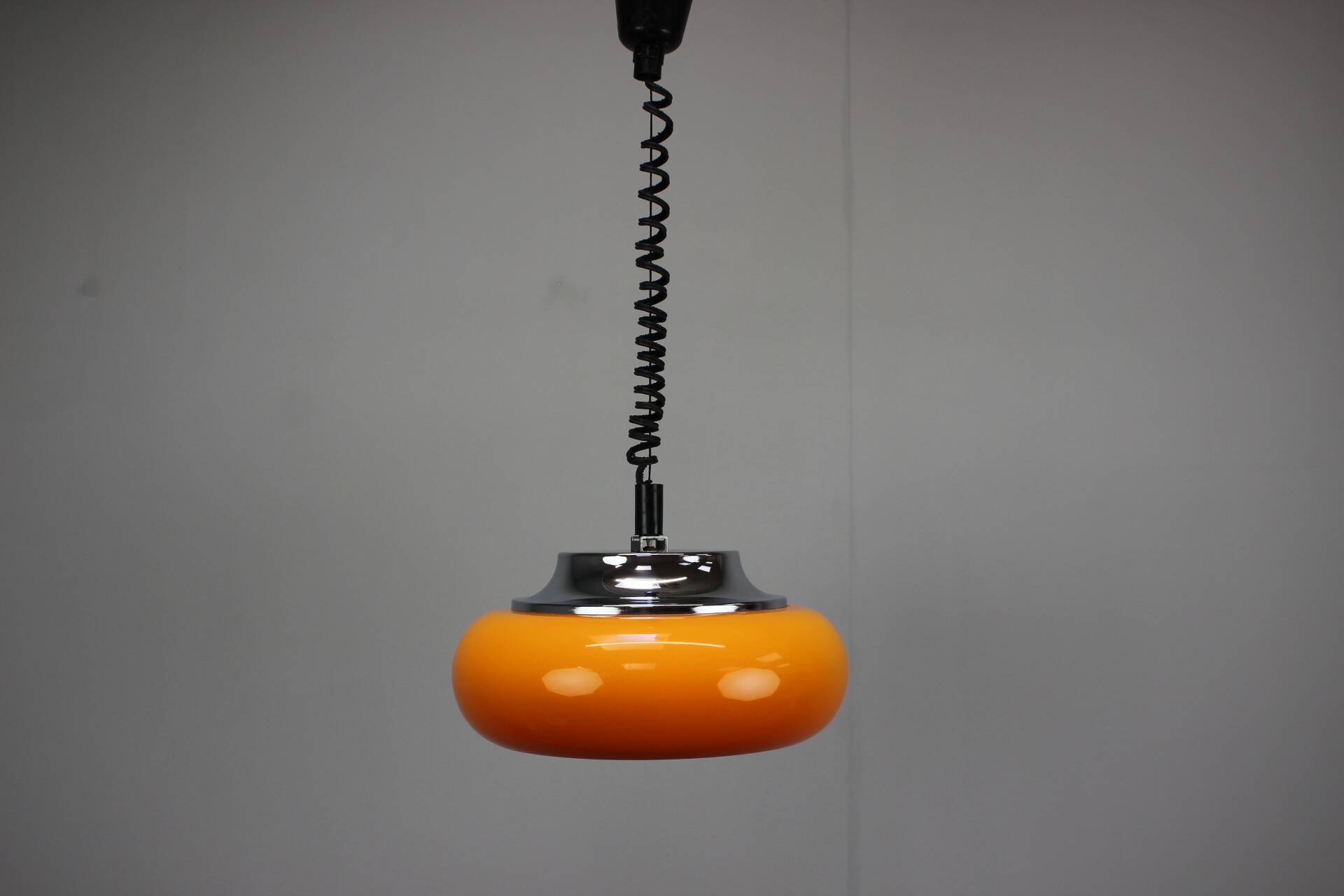 Suspension Harvey Guzzini Orange Space Age, Italy, 1970s