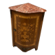 Buffet d'encoignure décor marqueté au vase fleuri de style Louis XVI