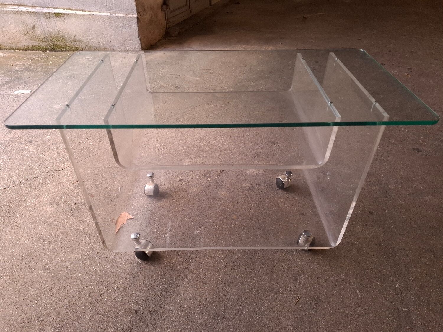 David Lange rolling table for Roche Bobois