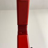 Lampadaire design années 80 halogène en métal rouge, made in Belgium