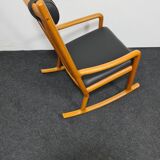 Rocking-chair en teck vintage par Jakob Kjaer